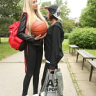 Anabelle in 'Show Me The Pussy'