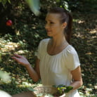 Chelsea Sun in 'Pick my Apples'