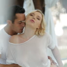 Mery Monro in 'Content And Satisfied'