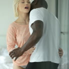 Zazie Skymm in 'Morning Kiss'