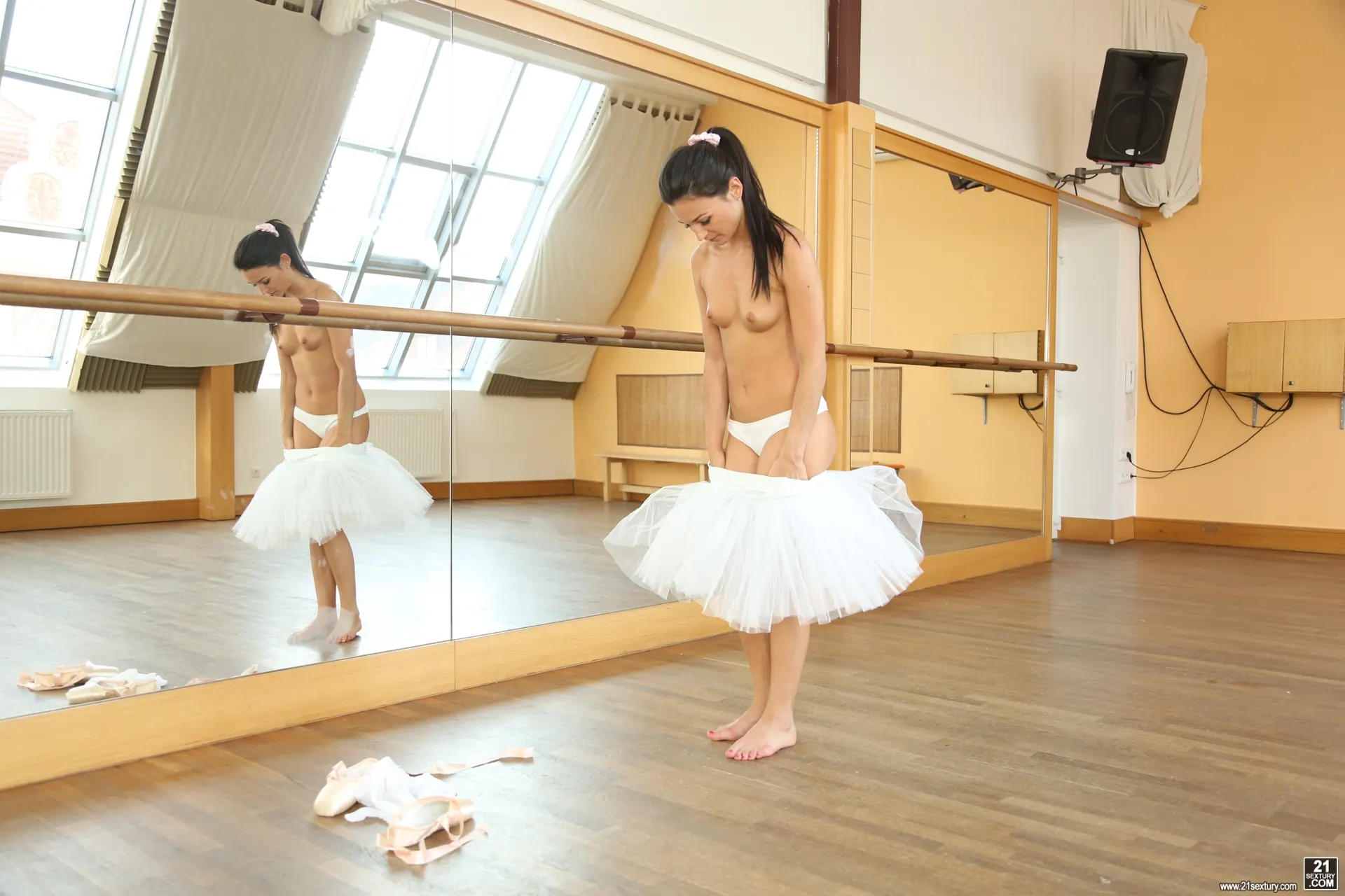 Adela - Slutty Teen Ballerina   | Picture (1)