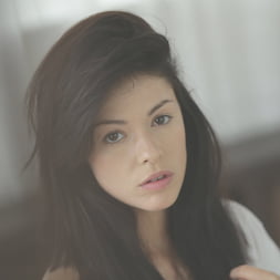 Cum-covered Ava Dalush