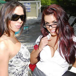Busty Rachel Starr meets Eva Angelina