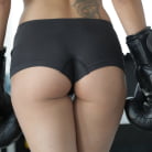 Mona Kim in 'Boxing With The Best'