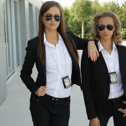 Agentes en misión anal